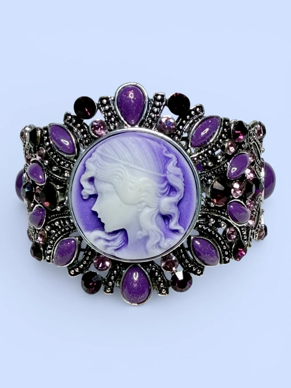 Victorian Revival Purple Cameo‎ Cuff Bracelet Silver Tone Filigree Rhinestones